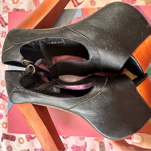 MOVING SALE | Jeffrey Campbell Foxy Heels - Picture 3 of 4